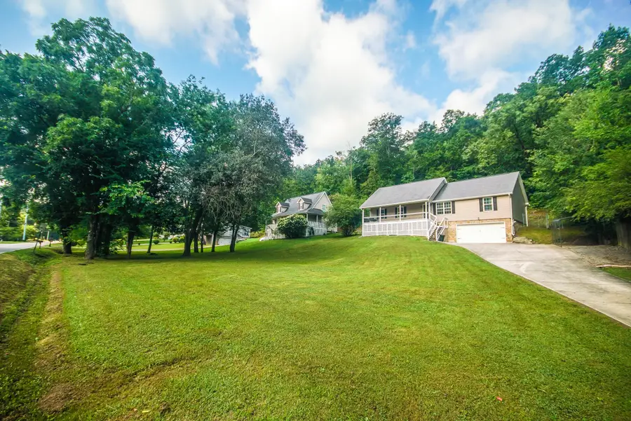 10721 Dallas Hollow Road, Soddy Daisy, TN 37379 - #3