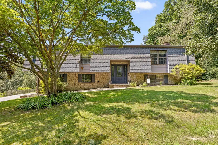 2404 Horseshoe Drive, Soddy Daisy, TN 37379 - #2
