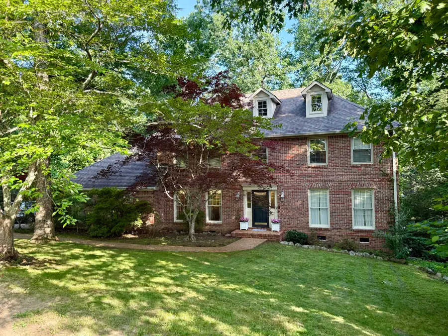 501 N Palisades Drive, Signal Mountain, TN 37377 - #2