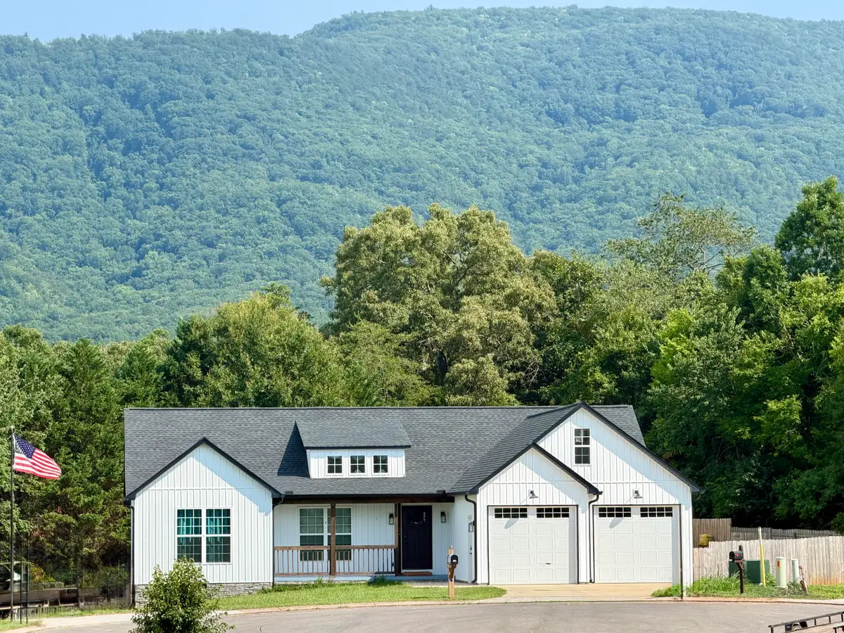 110 Waterstone Court, Benton, TN 37307 - #1