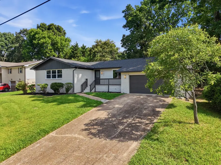 907 Wesley Drive, Hixson, TN 37343 - #3