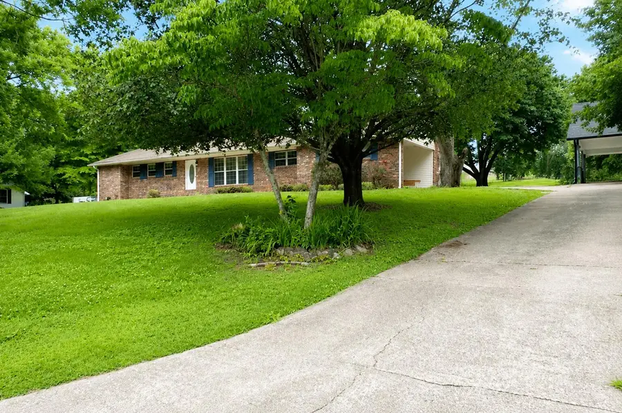 814 Cedar Springs Road, Athens, TN 37303 - #2
