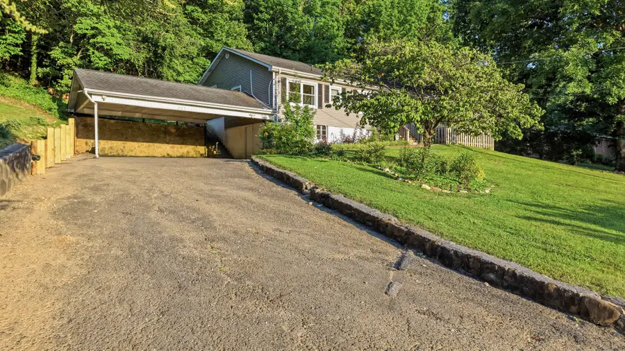 202 Woodbury Avenue, Chattanooga, TN 37415 - #2