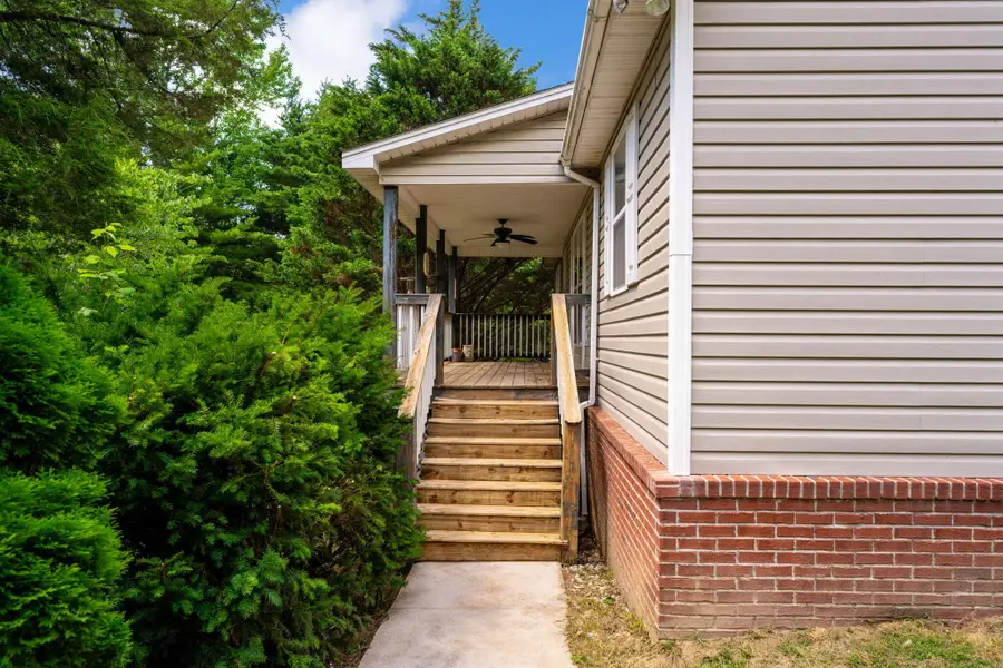213 S Moore Road, Rising Fawn, GA 30738 - #2