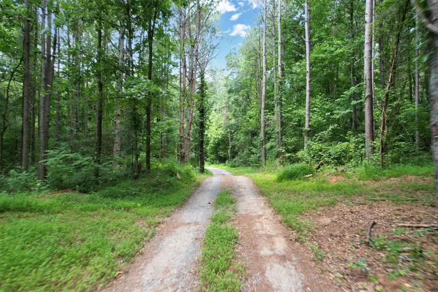 686 Welcome Valley Road, Benton, TN 37307 - #3