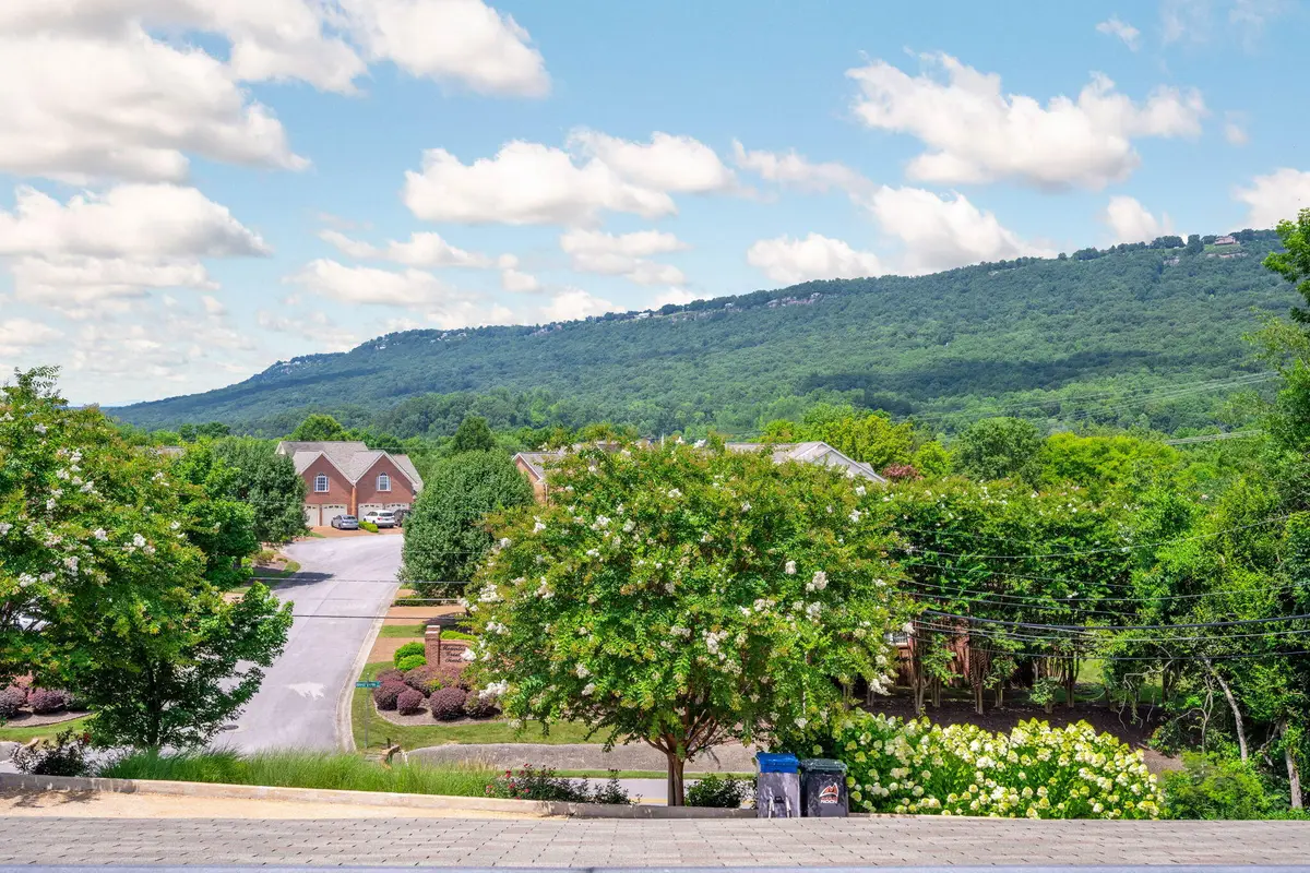 643 W View Road, Chattanooga, TN 37415 - #1