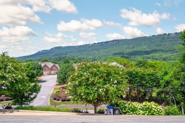 643 W View Road, Chattanooga, TN 37415