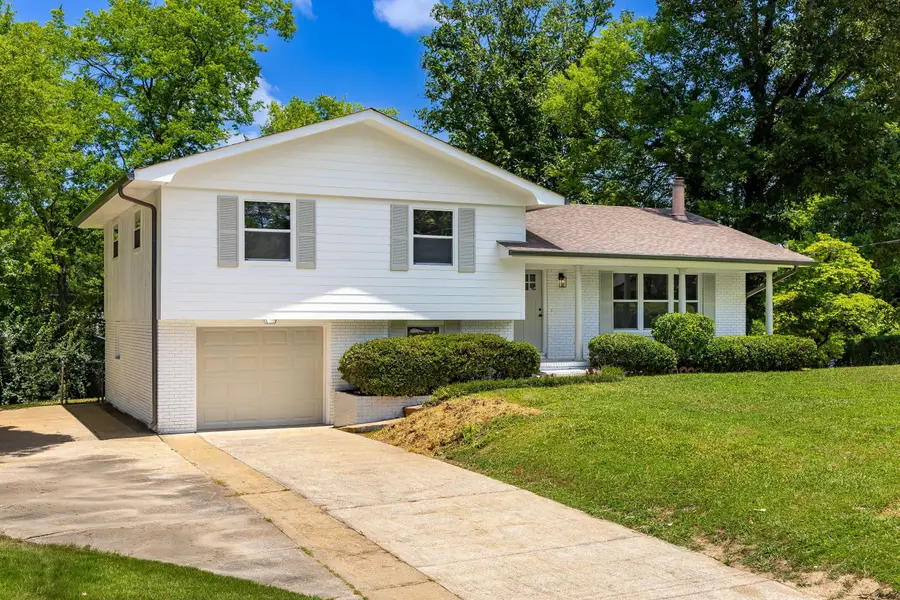 4305 Thunderbird Drive, Chattanooga, TN 37406 - #3