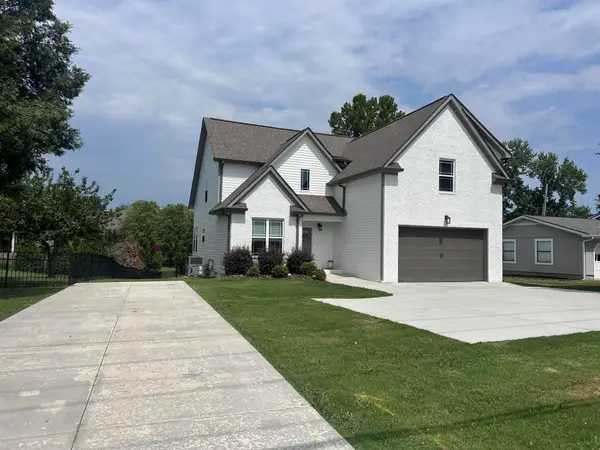 8001 Snow Hill Road, Ooltewah, TN 37363