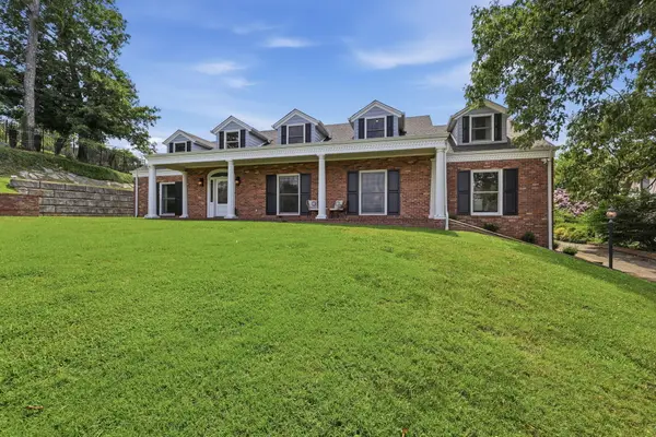 174 N Crest Road, Chattanooga, TN 37404