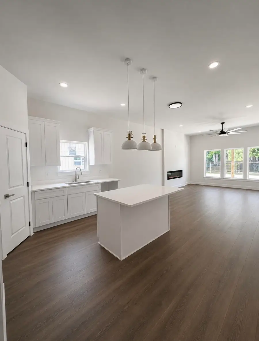1405 E 49th Street, Chattanooga, TN 37407 - #2