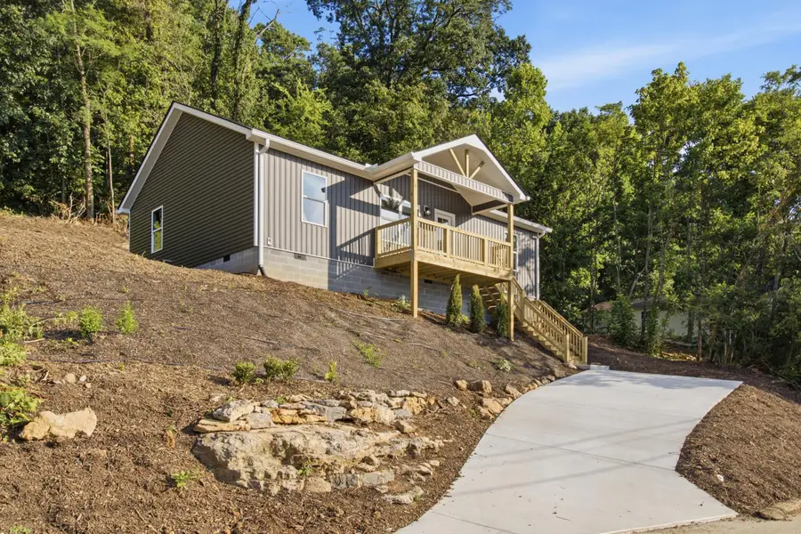 3812 Grace Avenue, Chattanooga, TN 37406 - #3