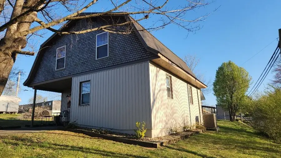14 Titans Lane, Pikeville, TN 37367 - #2