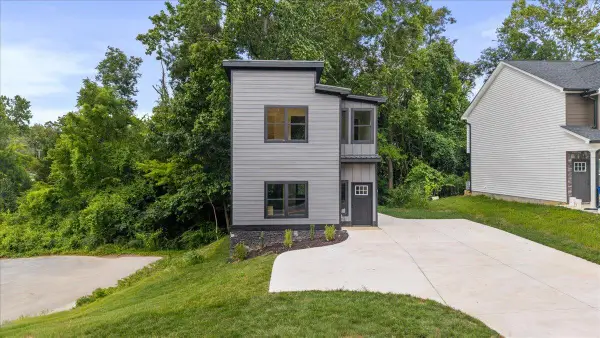 3008 Henderson Avenue Nw, Cleveland, TN 37312