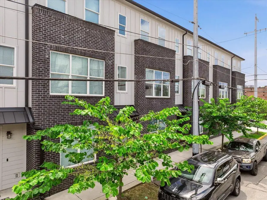 284 W 16th Street, Chattanooga, TN 37408 - #2