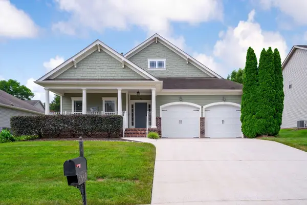 7549 Hampstead Hall Drive, Ooltewah, TN 37363