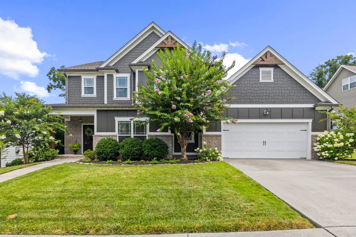1221 Bridgeview Drive, Chattanooga, TN 37415 - #1