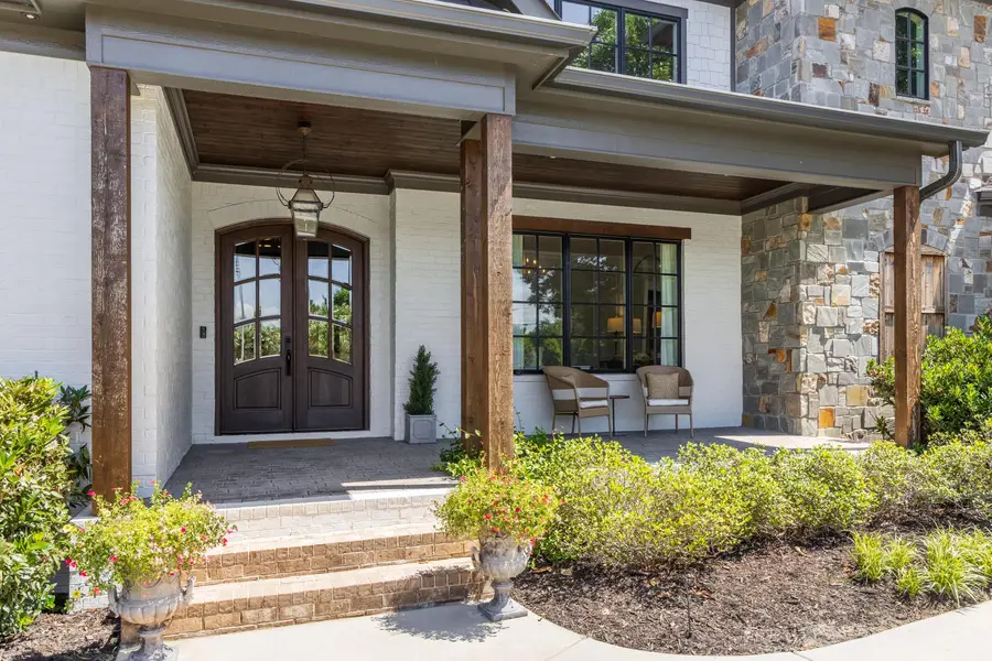 8092 Jonathan Drive, Ooltewah, TN 37363 - #2