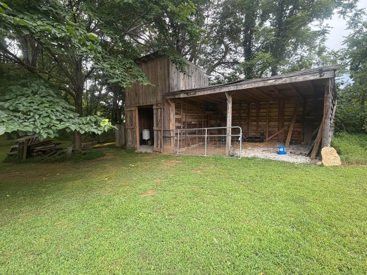 8732 Old State Highway 28, Pikeville, TN 37367 - #1