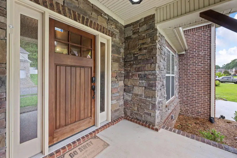 1550 Courtland Drive, Hixson, TN 37343 - #3