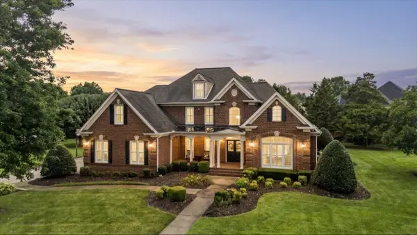 9867 Windrose Circle, Chattanooga, TN 37421