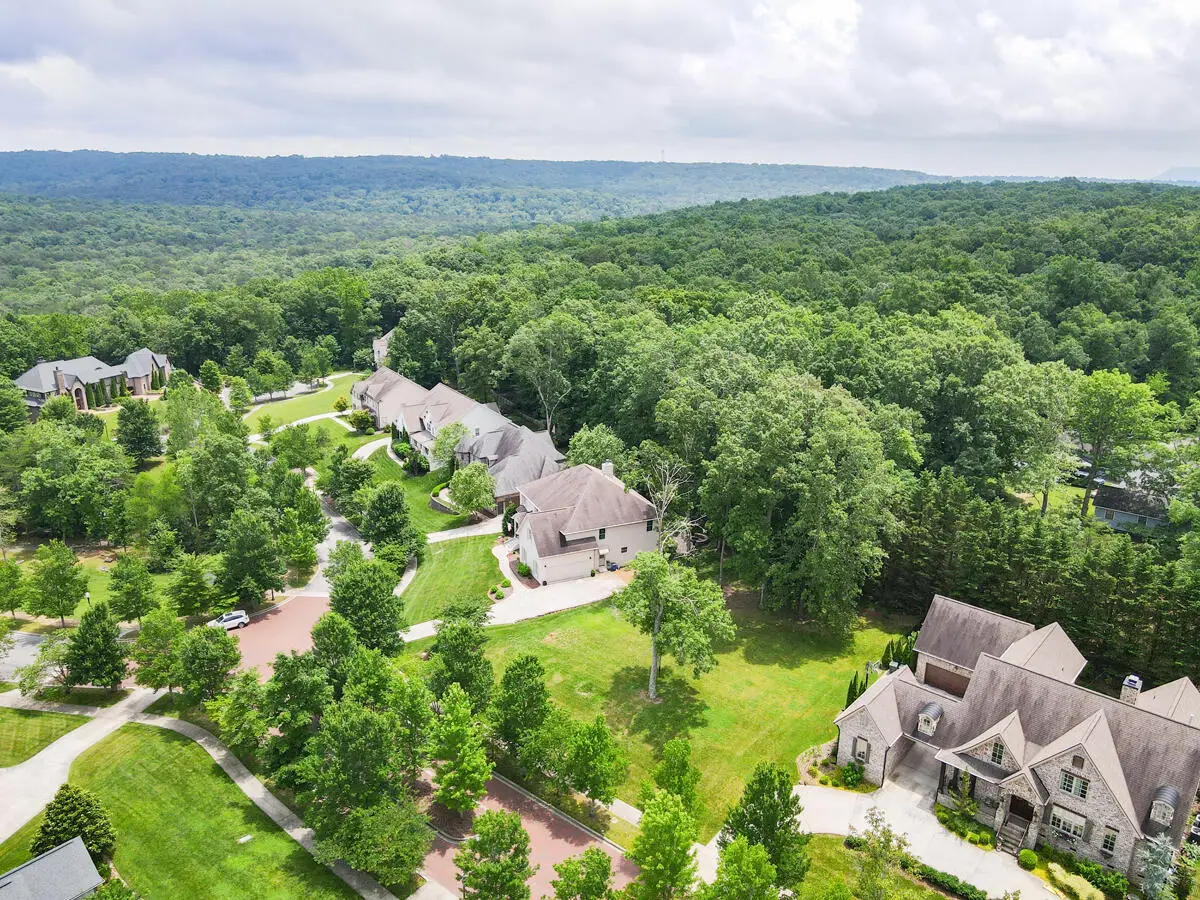 2324 Dogwood Grove Circle, Signal Mountain, TN 37377 - #1