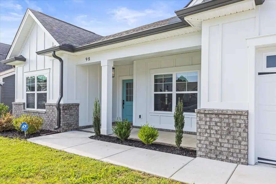 98 Winchester Drive, Rossville, GA 30741 - #2