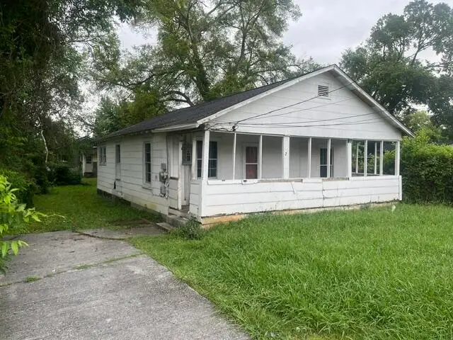 523 W Gordon Avenue, Rossville, GA 30741 - #1