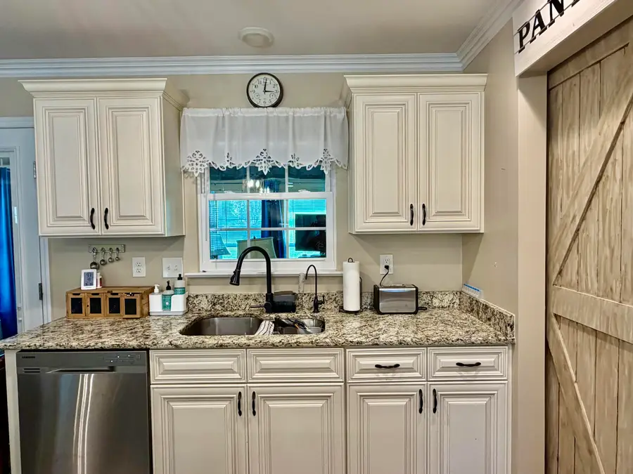 2707 Saint Lawrence Road, Chattanooga, TN 37421 - #2