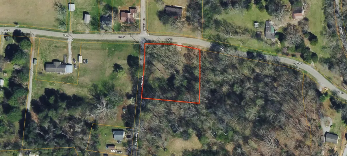 1119 5th Street, Etowah, TN 37331 - #1