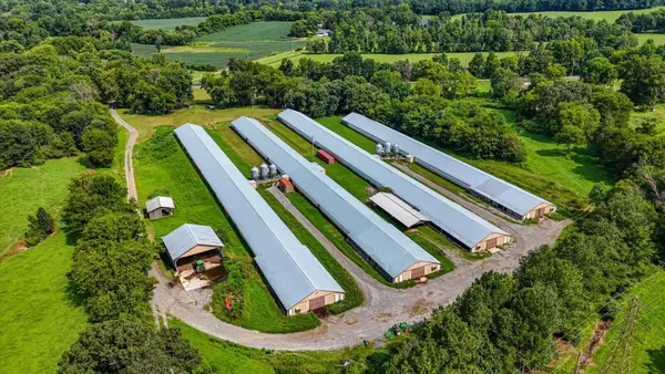 810 Ketner Cove Road, Whitwell, TN 37397