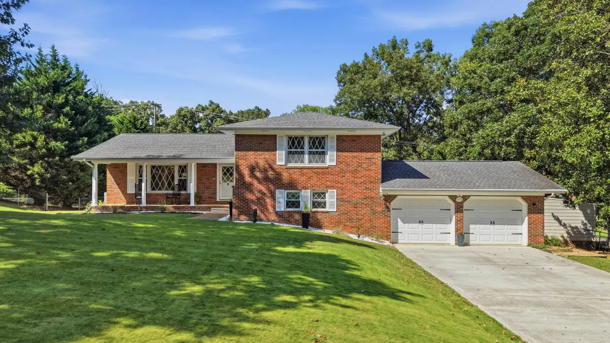 4715 N Forest Road, Hixson, TN 37343 - #1
