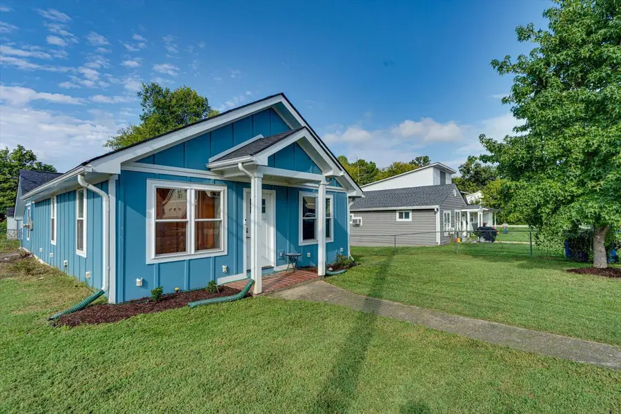 1814 E 13th Street, Chattanooga, TN 37404 - #2