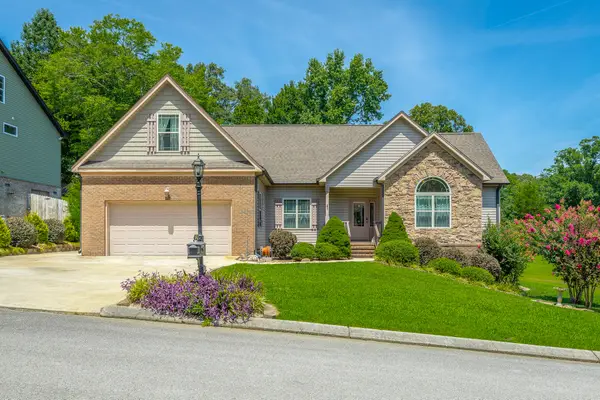 10807 Thatcher Crest Drive, Soddy Daisy, TN 37379