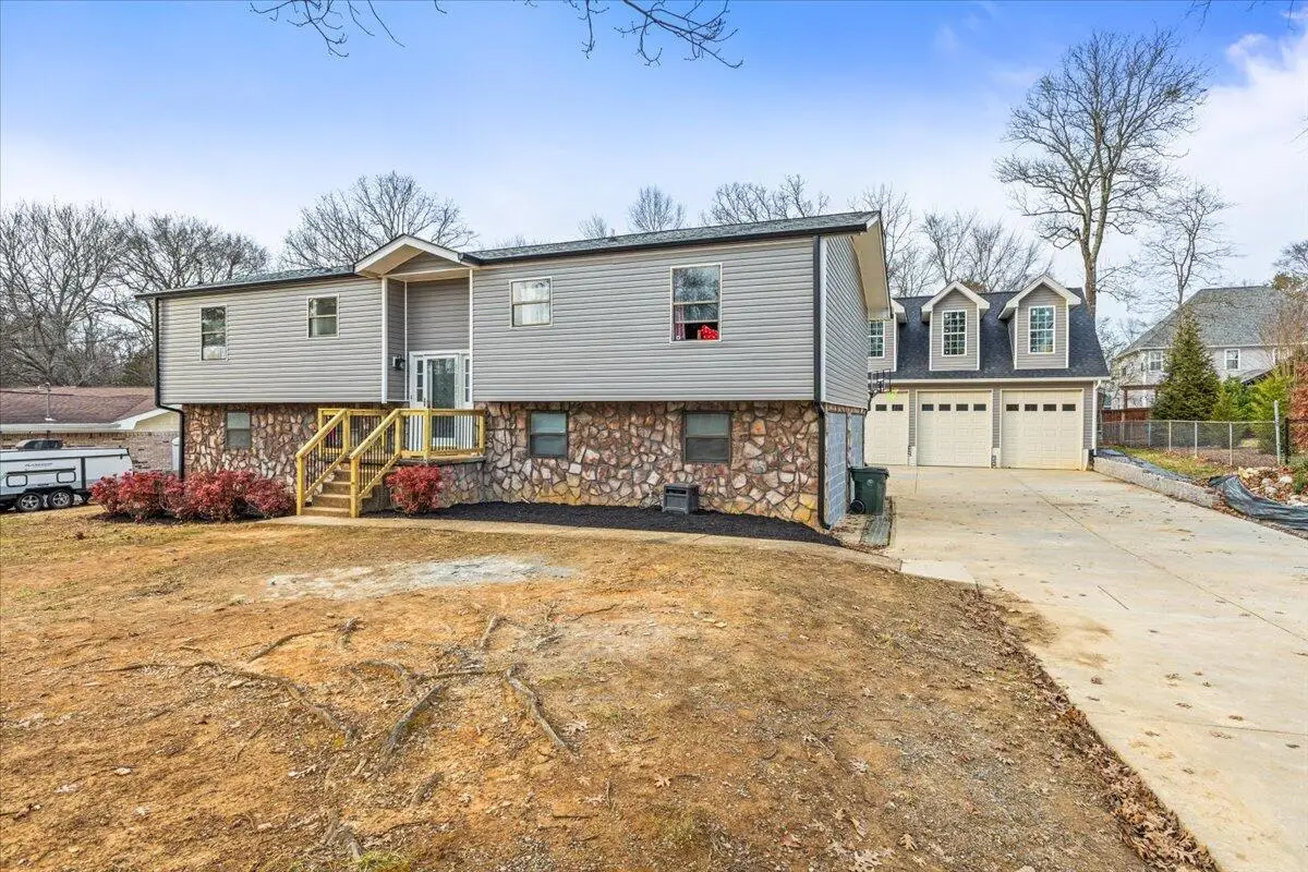 1804 Honeysuckle Trail, Fort Oglethorpe, GA 30742 - #1