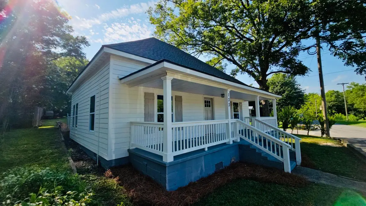 133 N Chattanooga Street, Lafayette, GA 30728 - #1