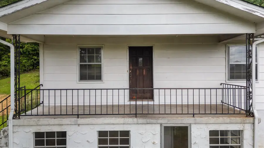 1403 Ogrady Drive, Chattanooga, TN 37419 - #2