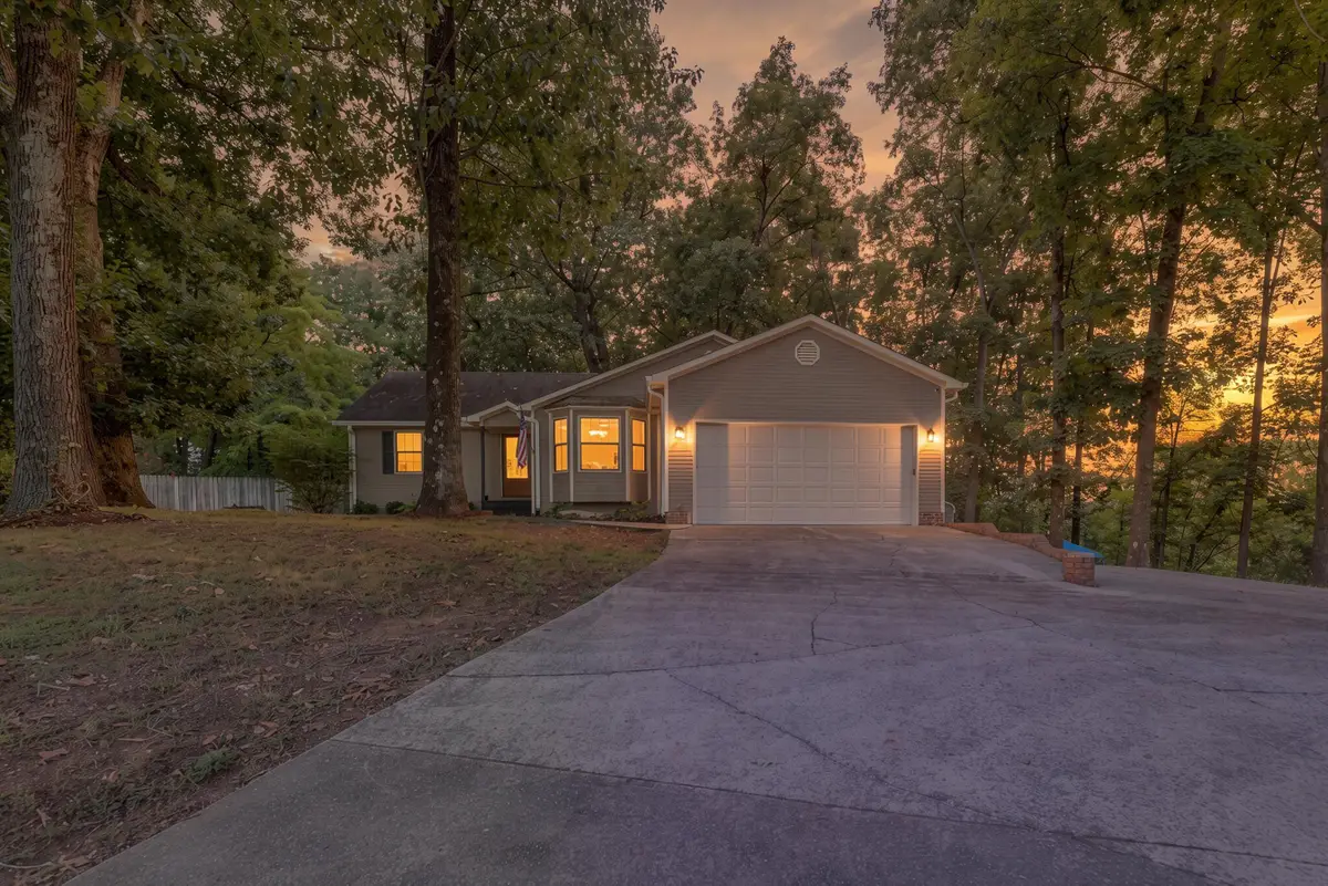 40 E Carolyn Circle, Ringgold, GA 30736 - #1