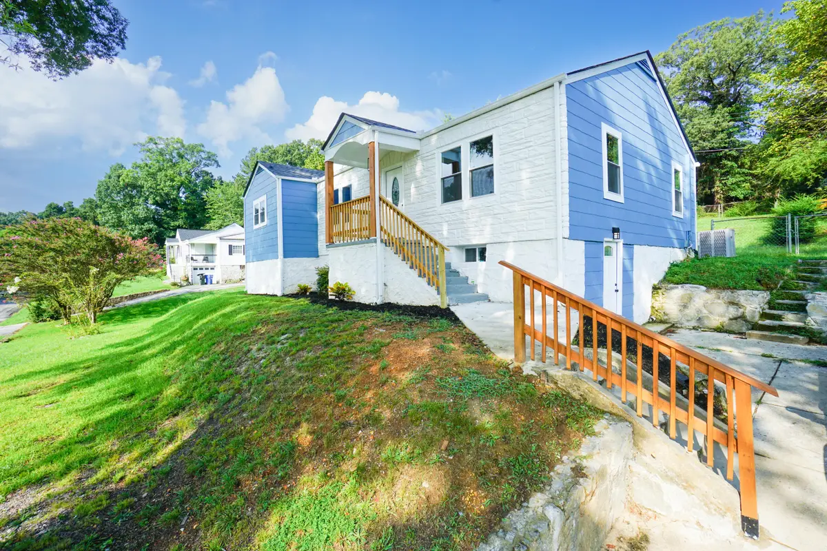 1121 Orangewood Avenue, Chattanooga, TN 37404 - #1