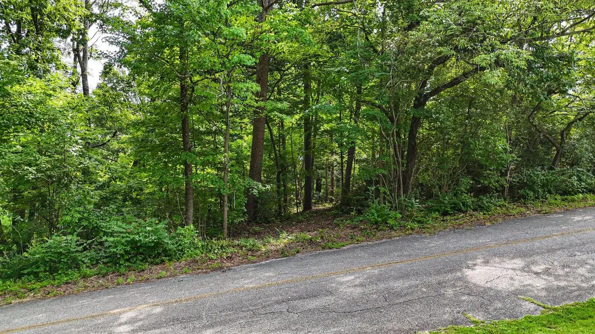5064 Hunter Trail, Hixson, TN 37343 - #1