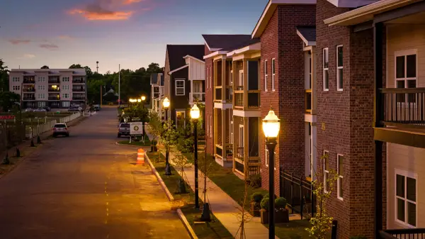 1776 S Watkins Street #403, Chattanooga, TN 37404