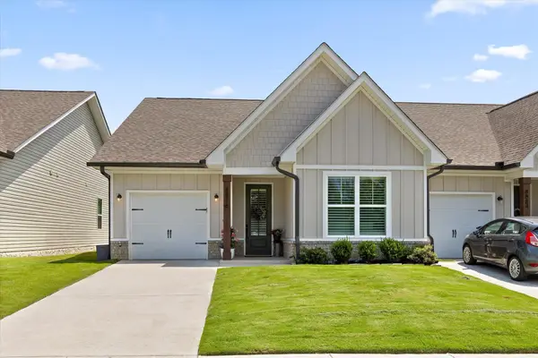 8876 James Creek Drive, Ooltewah, TN 37363