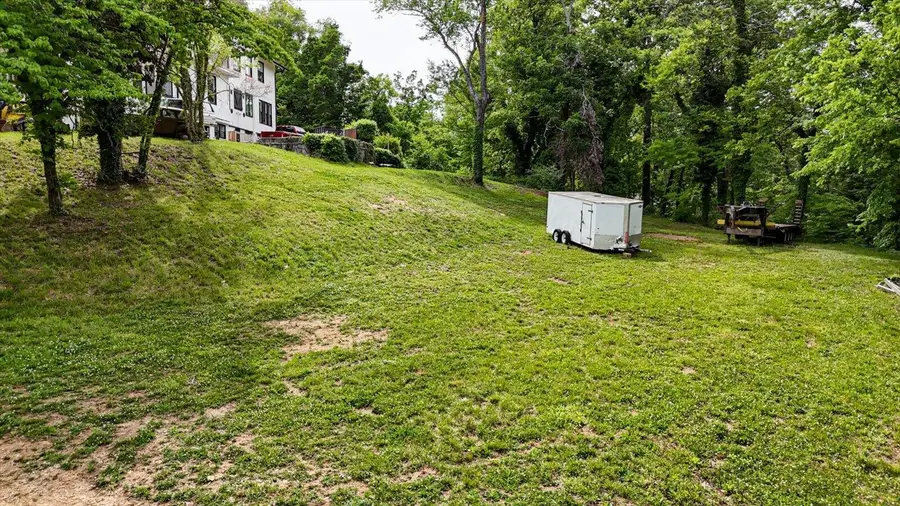 1128 Tremont Street, Chattanooga, TN 37405 - #2