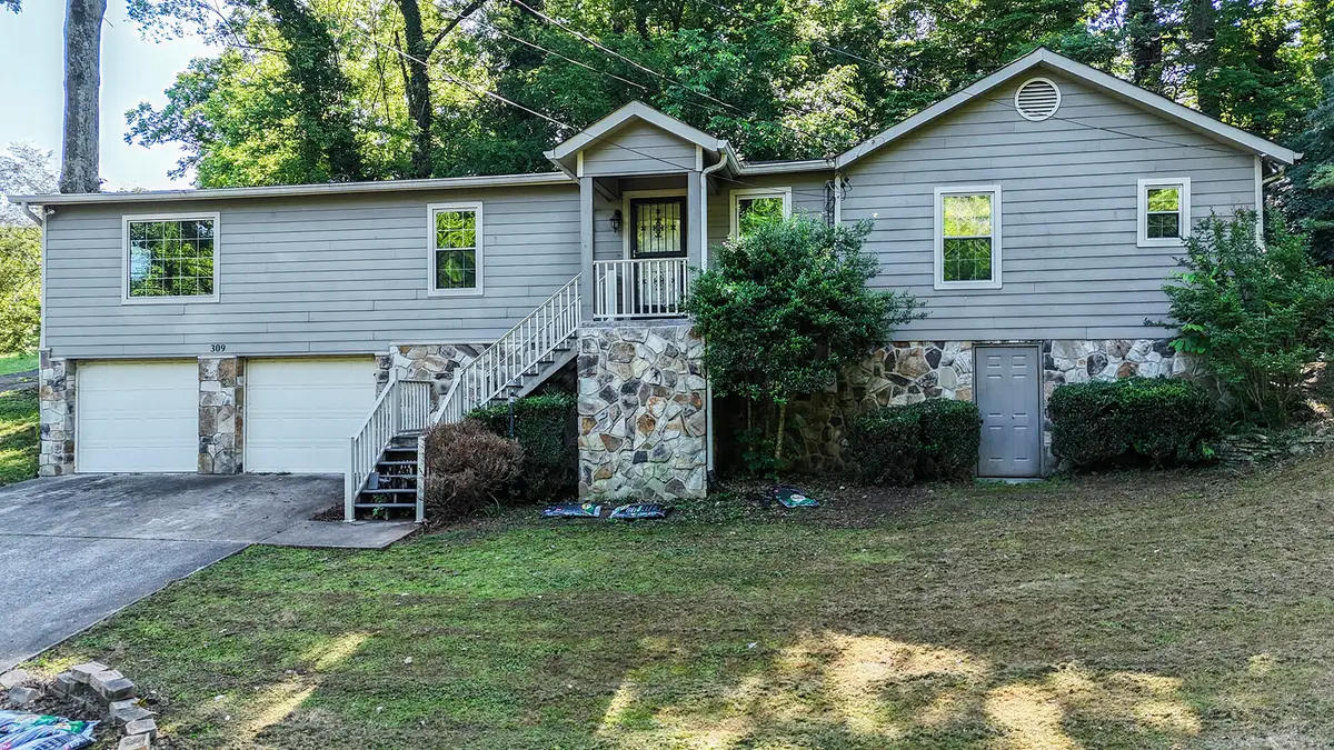 309 W Crest Road, Rossville, GA 30741 - #1