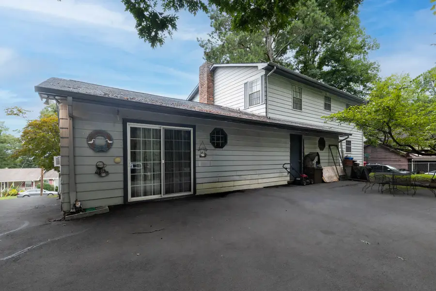 800 S Valleywood Circle, Hixson, TN 37343 - #2