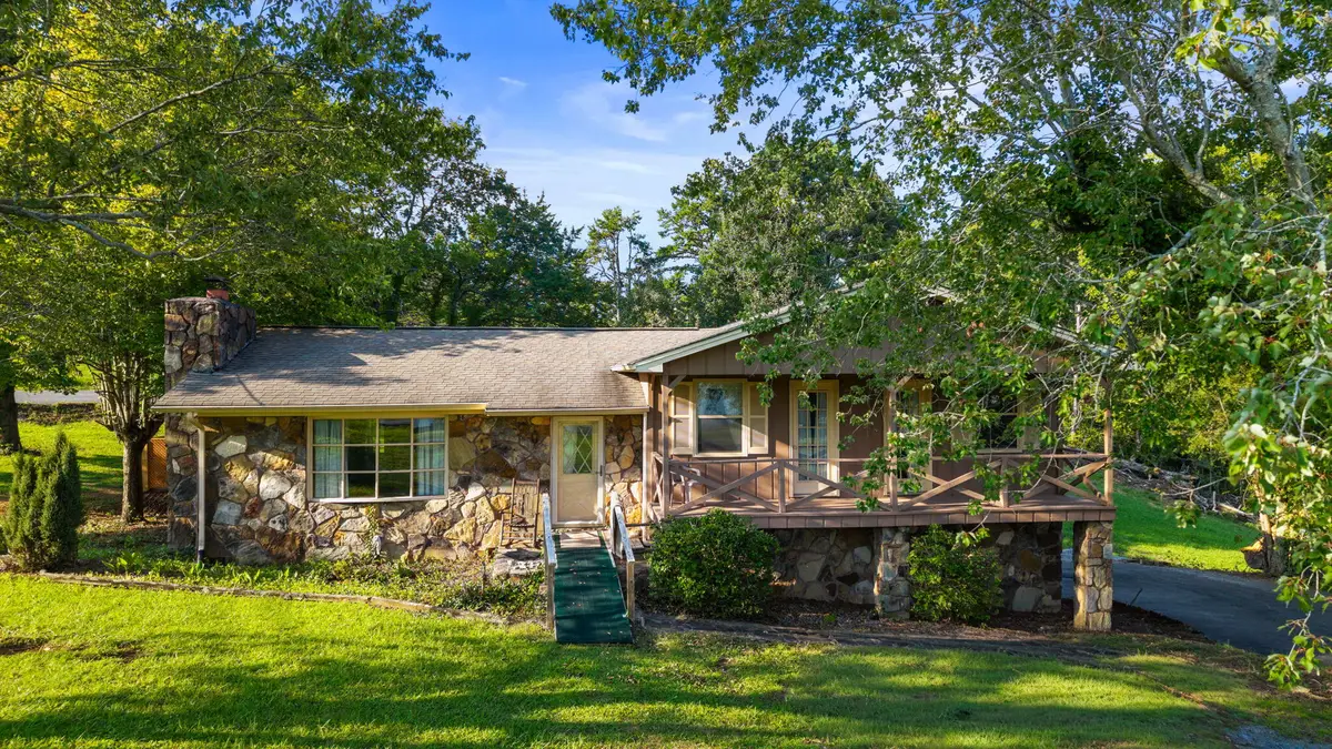 1235 Weeks Drive Ne, Cleveland, TN 37312 - #1