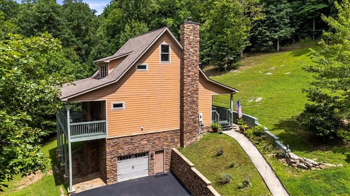 678 Deep Woods Drive, Dunlap, TN 37327 - #1