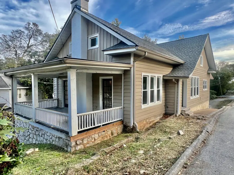 2 S Crest Road, Chattanooga, TN 37404 - #2