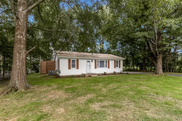 3223 Bates Drive, Rocky Face, GA 30740