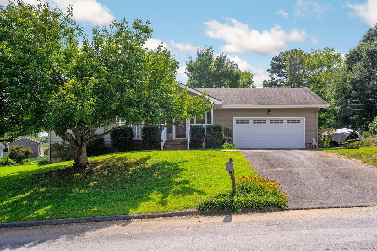 412 Sandalwood Drive, Hixson, TN 37343 - #1